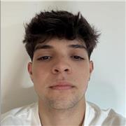 Tutor qualificata con esperienza propone lezioni personalizzate e supporto nello studio con approccio efficace e dinamico.